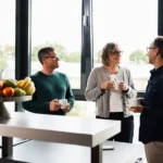 Besprechung unter Mitarbeitenden bei DIVIS in Bordesholm