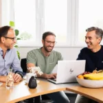 DIVIS Mitarbeiter planen gemeinsam | Stellenangebote Bordesholm